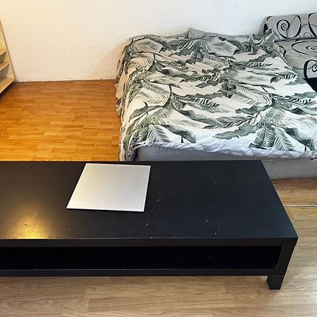 Habitacion Privada En Pleno Centro De Vitoria-Gasteiz Ngoại thất bức ảnh