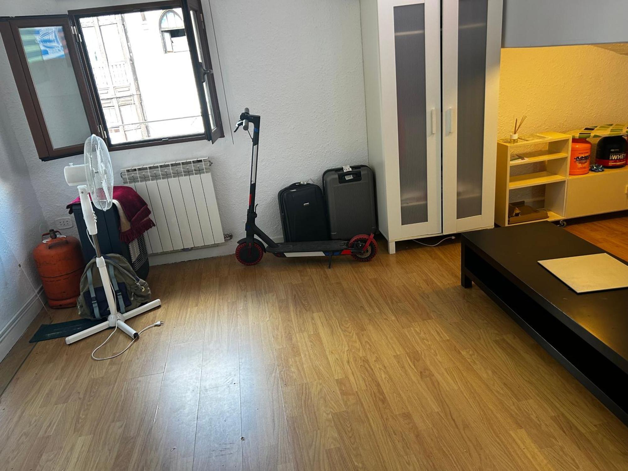 Habitacion Privada En Pleno Centro De Vitoria-Gasteiz Ngoại thất bức ảnh